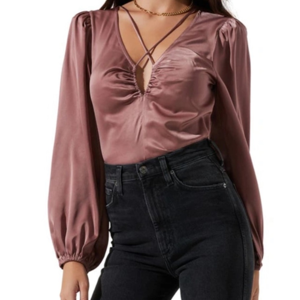 NWT ASTR Black Satin Long Sleeve Criss Cross Keyhole Top XS